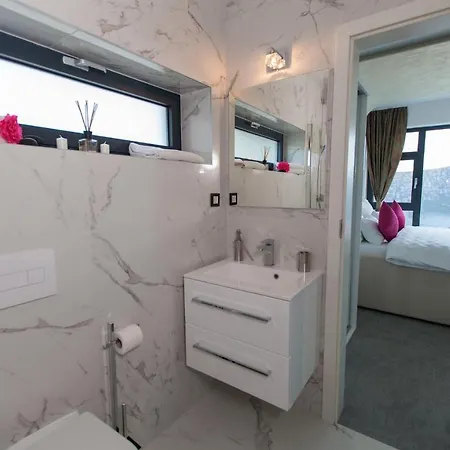 Holiday home De Shery 1