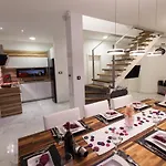 De Shery 1 Holiday home